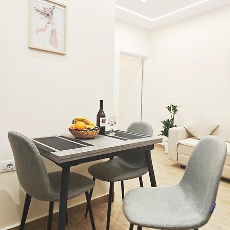 New Apartment Close To Sea And Downtown Vlore Luaran gambar